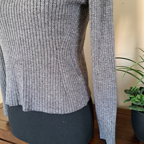 H&M Divided Sweater Women's Large Heathered Grey Ribbed Long Sleeve Top - Picture 6 of 10